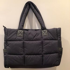 Courage B nylon Quited Bag Grey